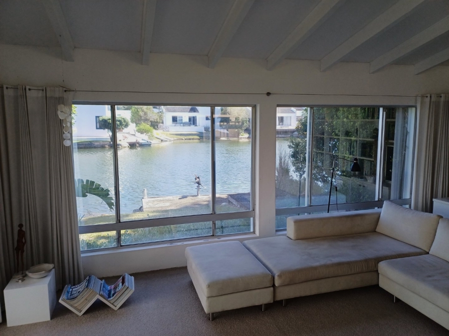 3 Bedroom Property for Sale in Marina Da Gama Western Cape
